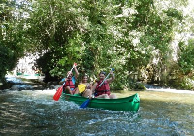 la_riche_en_canoe_sur_la_charente.jpg